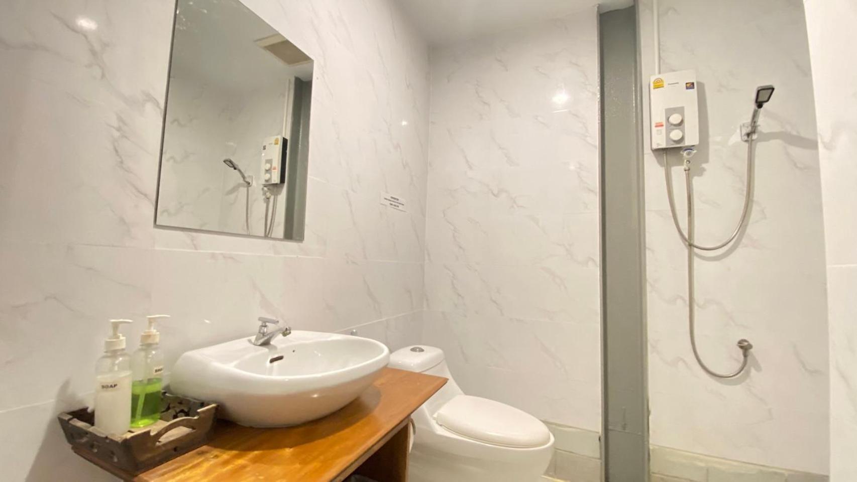 A Plus Hotel Ко Липе Екстериор снимка